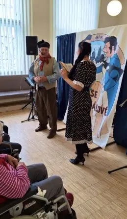 6eb00efb-5ffc-45cd-ab9b-2fe9831df8c8_001