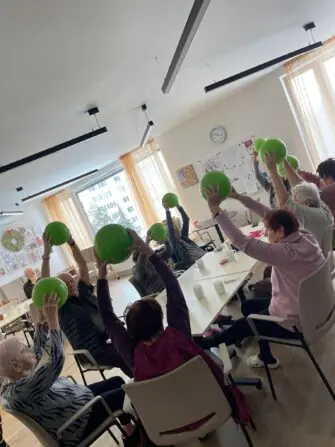 7692d6b4-ce23-4189-9066-fb05a4b5329a