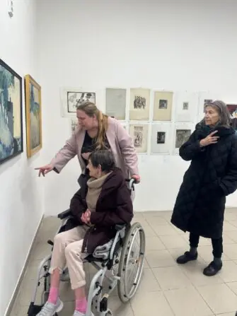 83dc1903-8a49-4d80-b874-eba8323b527b