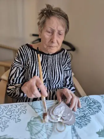 9b728eb4-eed1-429c-b6ae-7a653e80c833