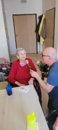 a0c8ac60-3117-4eef-a0a2-480d3eb3f7cc