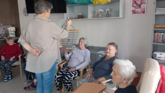 a1842b21-c526-453e-920a-a9a37b5ad79a