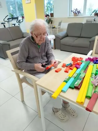 b3d02593-3a88-4313-bd81-e4ade0b8617e