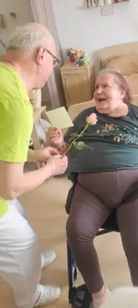 bc2ccf99-4694-4675-8f0c-ac9673ef21a8