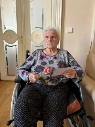 cdab9fc3-1ece-452c-88a2-caac4af96181