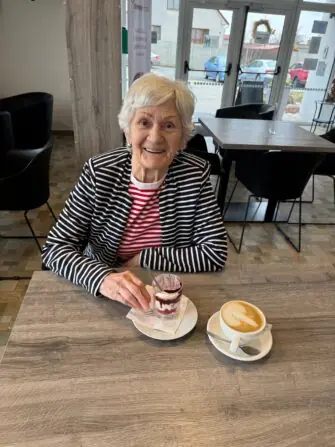 cf8cc58e-c32e-470f-935a-38bdeb8bd2ce