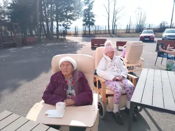 e0a237fd-bc6d-43d8-ba8e-cc160478a296