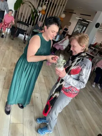 fd81c2c7-4458-400a-bf82-6f194178e2c6