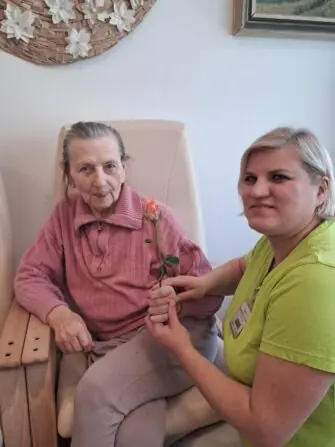 original-06EF53B7-1424-47BF-A3B3-997DB583E110